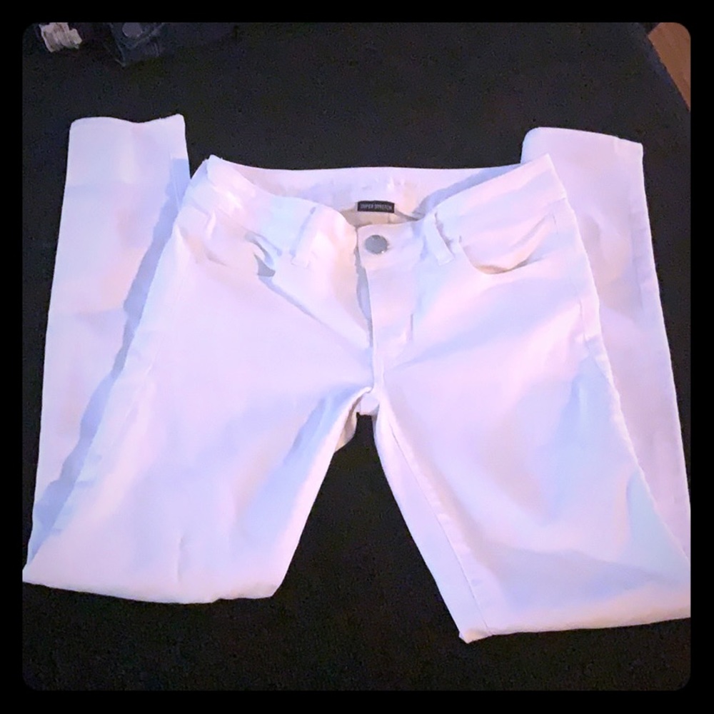 AEO crisp white super stretch jeggings😇